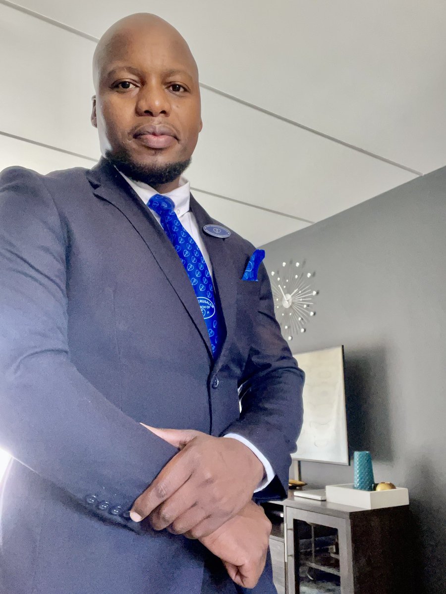 Chymamusique's tweet photo. Church day ⛪️ https://t.co/2mU62OI9oL