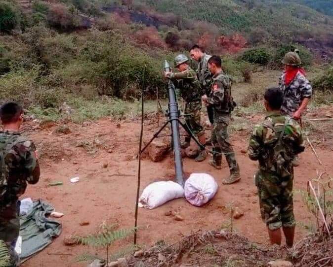 JawTuHkawng's tweet photo. The intense armed clash broke out between the Kachin Independence Army (KIA) and the SAC on the border between #Khum Sai Yang and #Dum Bang villages at around 8 am today, in #Kamaing #Kachin, according to local media. The number of fatalities is still unknown. https://t.co/RHtyd0IzK5