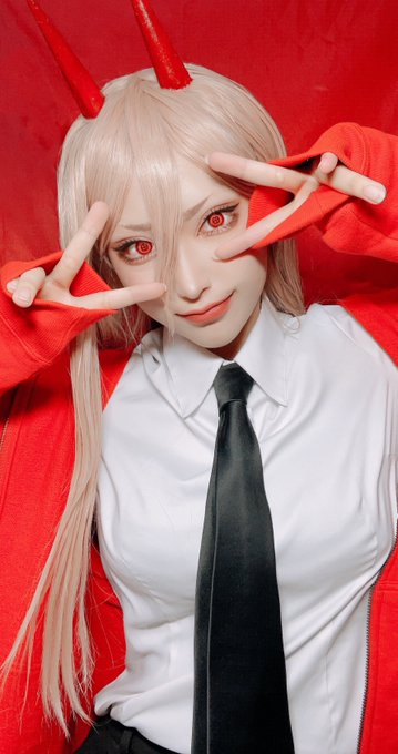Twitterのコスプレ画像16