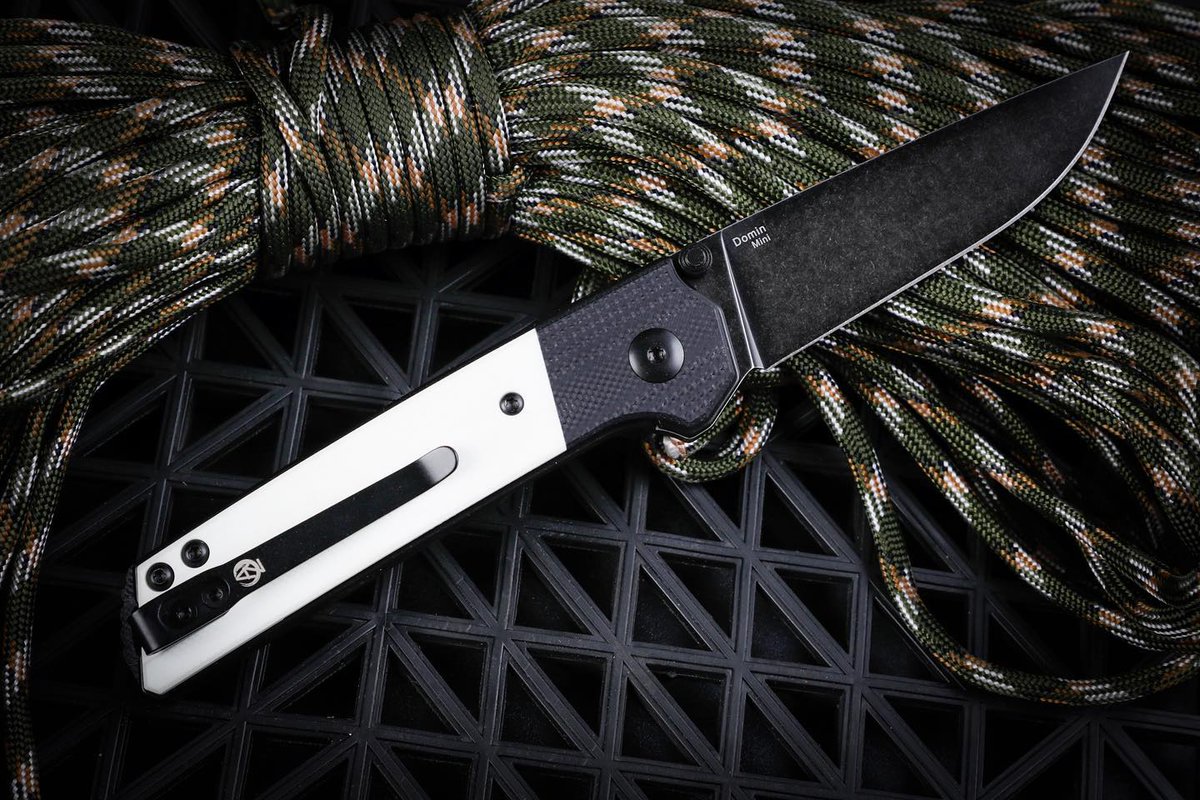 Kizer mini Domin, Do you want a Micarta version?

#kizer #kizerknives #kizerdominmini #knives #knife #knifeporn #knivesofig #edc #edcgear #edccommunity #edccarry #edcknife