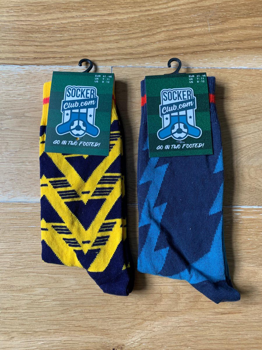 MysteryKitCo's tweet photo. 💥 Calling all #Gooners… Twitter #giveaway 💥 

It’s derby day… We’re giving away a pair of awesome @Arsenal @SockerClub socks to one lucky winner! 🧦

To enter:

Follow @MysteryKitCo ☑️ + RT 🔁!

Winner chooses 🍌 or ⚡️and will be chosen at random @ 9PM tonight… good luck! 🤞🏻 https://t.co/ApcMD72EzY
