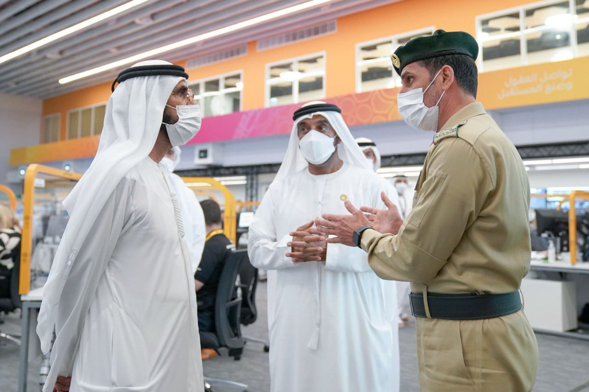 HHShkMohd's tweet photo. خلال زيارة غرفة عمليات إكسبو استعداداً لانطلاق الحدث الكبير .. ١٣٤ فريقا من  ٩٥ جنسية يعملون كفريق عالمي واحد لإطلاق حدث عالمي رائد في دولة جمعت العالم في وقت ومكان واحد.. الحدث الأجمل سيكون علامة فارقة في تاريخ إكسبو بإذن الله .. https://t.co/5OQnBoeZKK