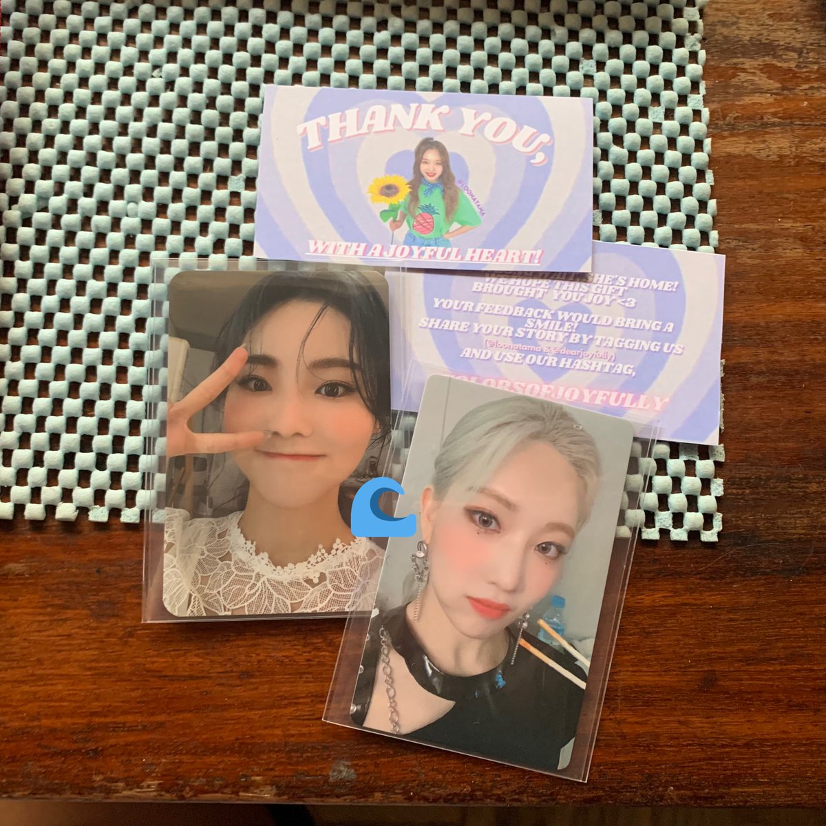 1013cart's tweet photo. κ° #1013nabudol / #colorsofjoyfully κ±
there are fr no words HAHAHA oh my god π breadsoul and tteok lippie haver thank u thank u so much @loonatama @dearjoyfully for making sure that they come home to me safely! π₯Ί https://t.co/QJD0mzSuWC
