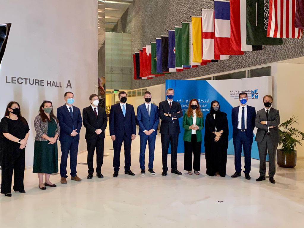 ifqdoha's tweet photo. The Ambassador of France in Qatar celebrated the #EuropeanLanguageDay co-organized with our valued partners and friends #TII #HBKU.
“Studying Arabic changed my life, since I became a diplomat”
#Multilingualism #intercomprehension #enforcingfriendship https://t.co/9UtjYRcnMe