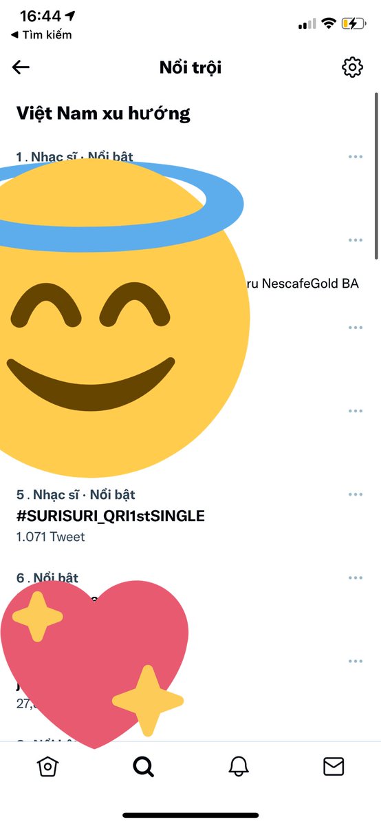 YingQueens2_'s tweet photo. Top 5 trending Việt Nam rồi. Cố lên mọi người ơi .
#TARA #QRI #티아라 #큐리
#SURISURI_QRI1STSINGLE #큐리_수리수리
#SURISURI #LEEQRI_SOLOSINGLE https://t.co/zO2MCKgoQG