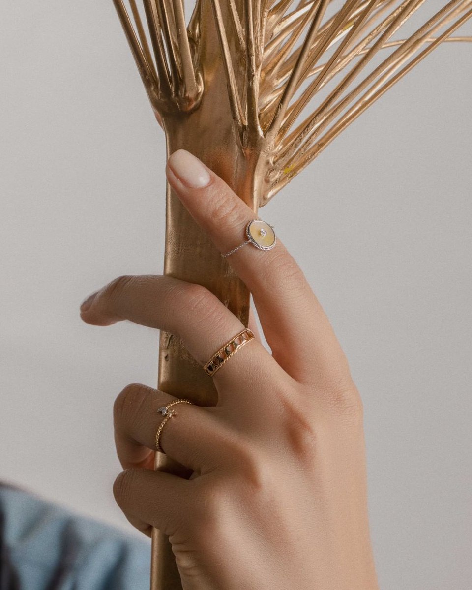 tryanostore's tweet photo. Complement your outfits with the beautiful, versatile pieces from #MKS. Discover the collection in-store or on https://t.co/pToglHz538.
أكملي إطلالتك بمجوهرات مميزة من #MKS. اكتشفي المجموعة في #ترايانو أو على موقعنا الإلكتروني. https://t.co/Fe7R7NW0PV