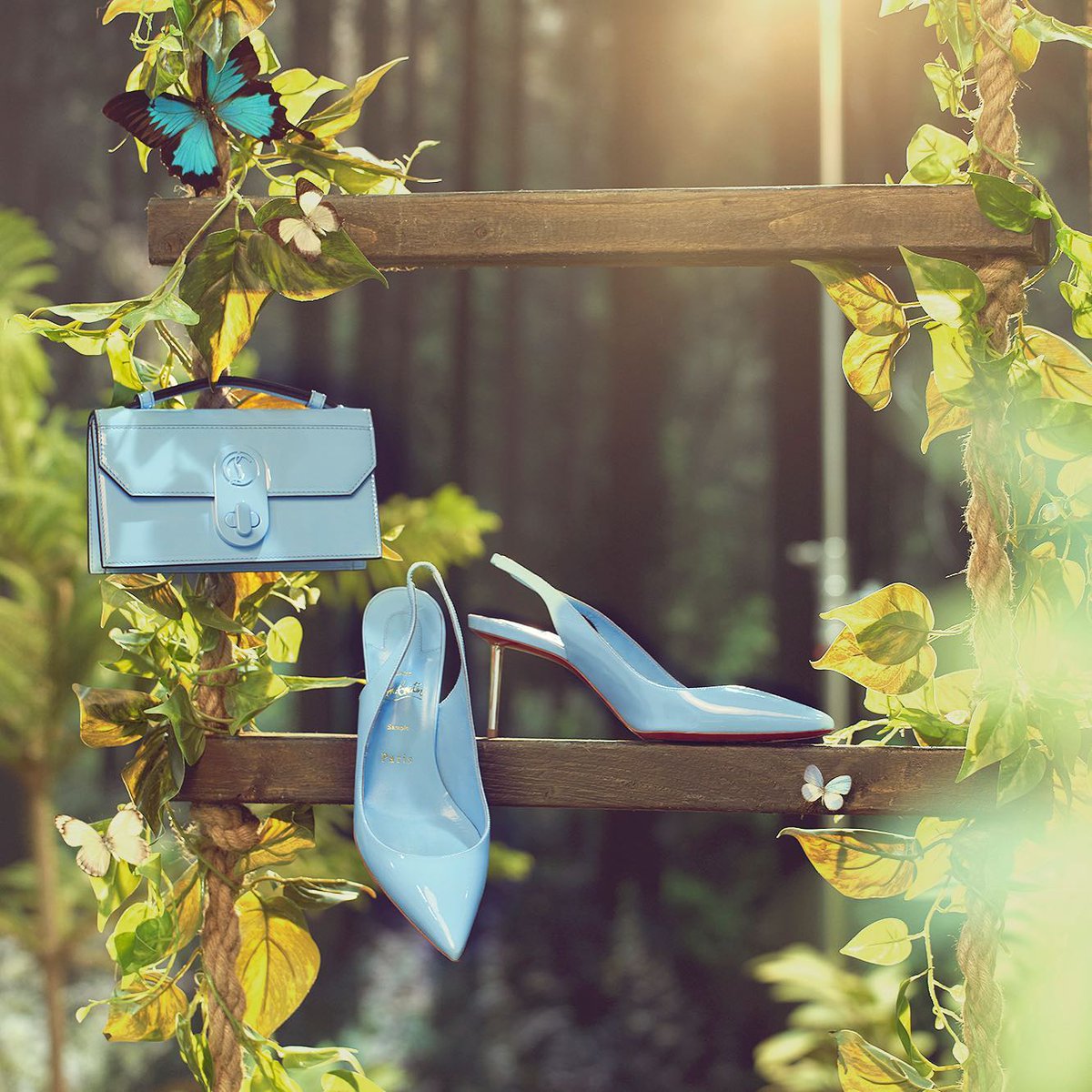 tryanostore's tweet photo. The Elisa Baguette and Epic Slings, are a real dream come true 💙 Shop #ChristianLouboutin's full collection at #Tryano in-store. #TheEnchantedForest
حقيبة Elisa وحذاء Epic، هما كل ما نبحث عنهم 💙 تسوقي مجموعة #ChristianLouboutin الكاملة في #ترايانو. #الغابة_الفاتنة https://t.co/4nu8VJIiwN