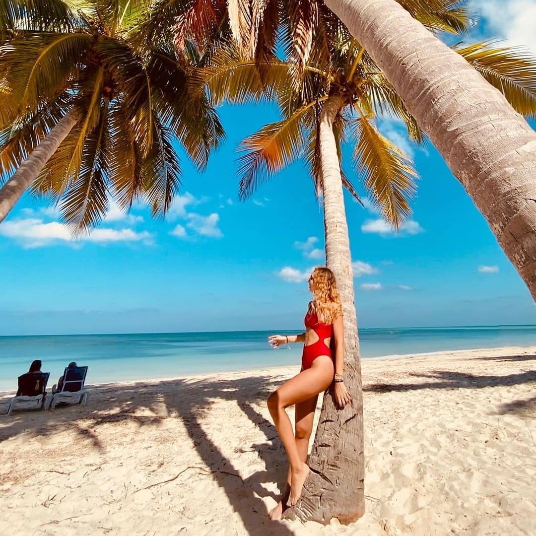 ViajesKronos_'s tweet photo. Excursión a “Cayo Levisa”

Cayo Levisa, ubicado en la costa norte de Pinar del Río, sitio al que los viajeros llegan después de un viaje en barco de 30 minutos desde Palma Rubia, ofrece tres kilómetros de excelentes playas y 23 sitios de buceo. https://t.co/G4OSHDhekJ