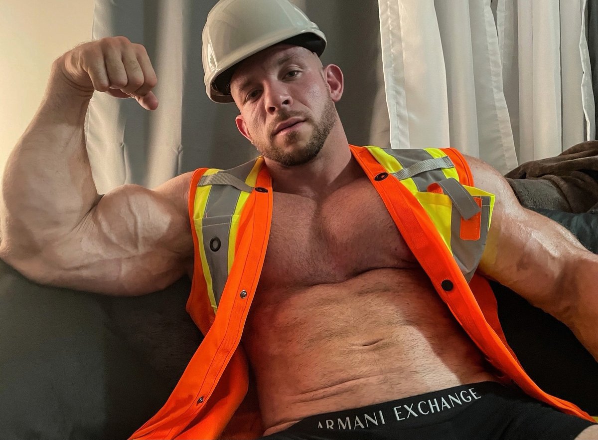 officialcodymac's tweet photo. alpha 😈 #NewVideoIsUp

https://t.co/QOCCky6eYi https://t.co/oC2rZkWYxW