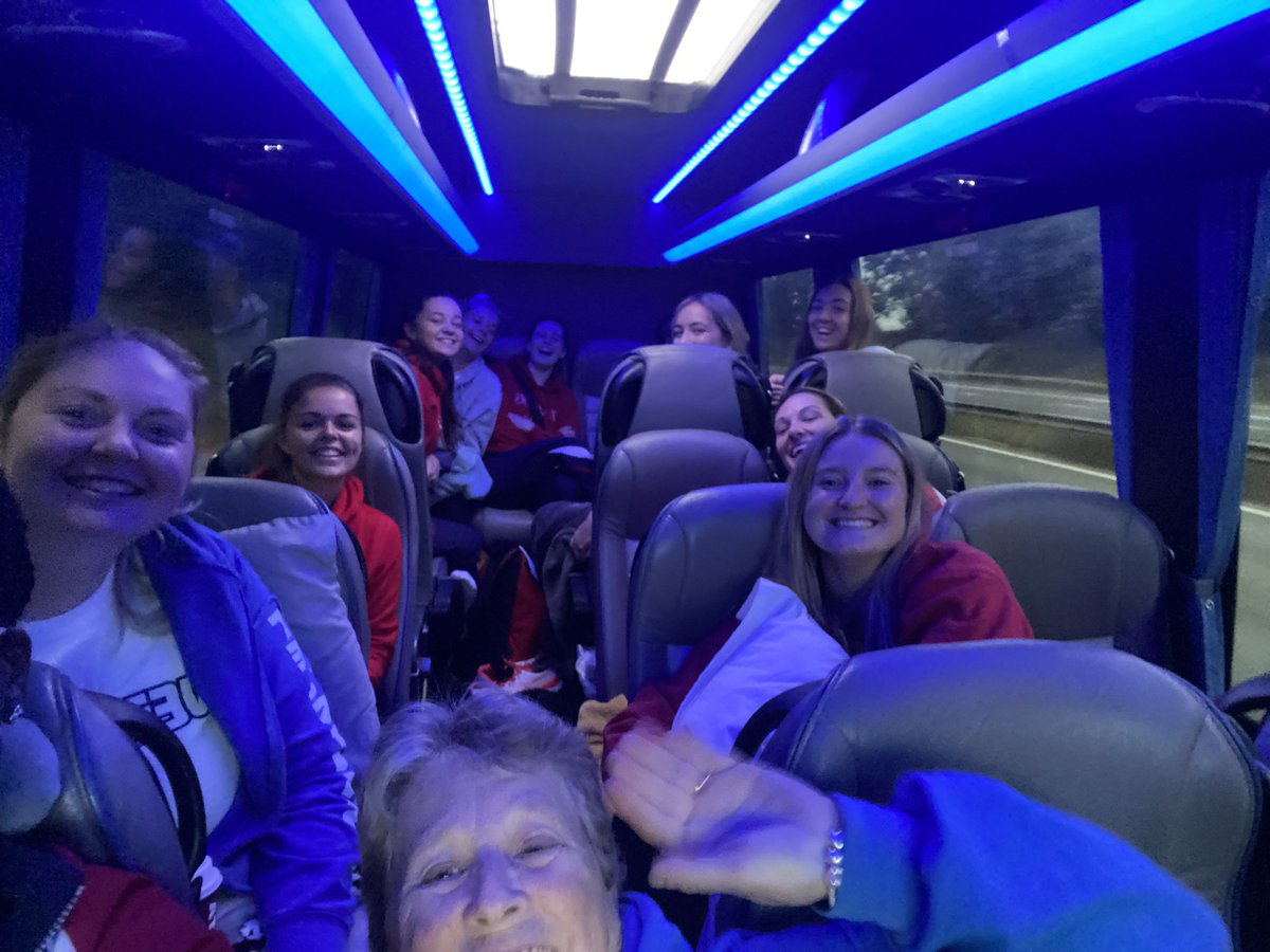 Aaaaand we’re off 🚌

📍Bath 🔜