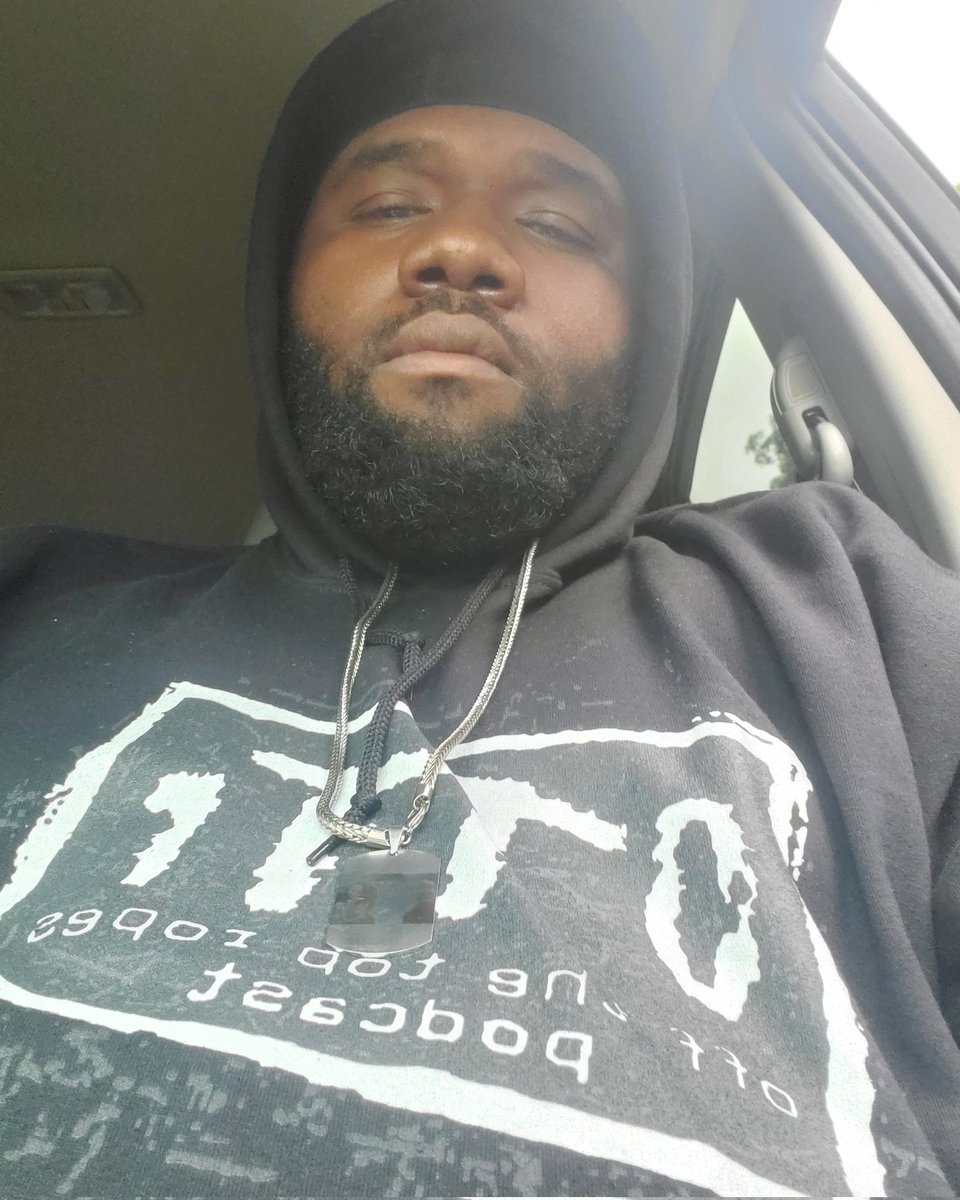 OTTRMobb's tweet photo. Bossdon of O.T.T.R @ShizzLansky617 #PodBoss #PodcastMafia #SupportOTTR https://t.co/LqySxjVnGc