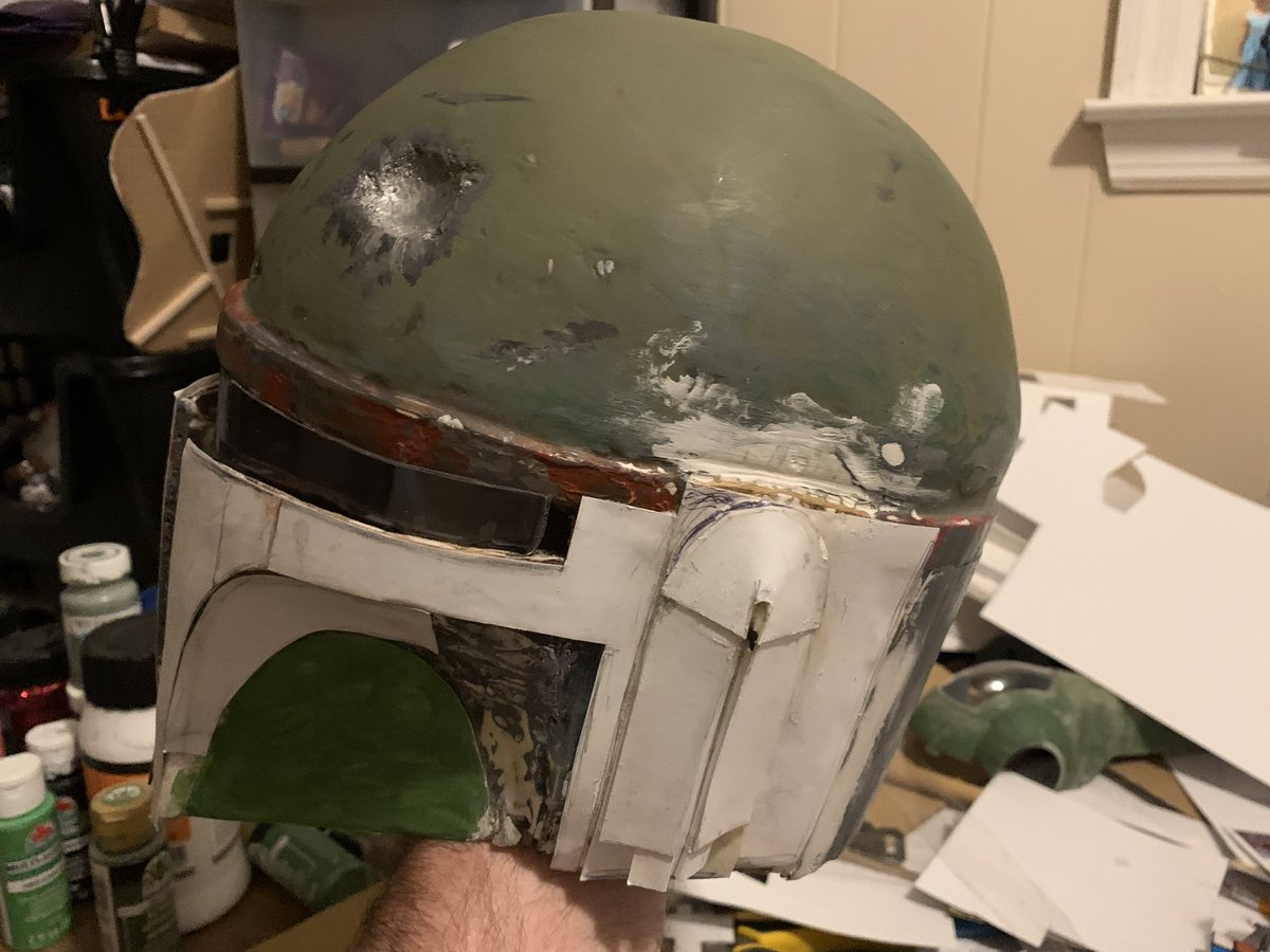 GroupBased's tweet photo. Boba Fett helmet from cardboard, cardstock and modeling marble/ plaster 

#bobafett #BobaFett #manadlorian #bookofbobafett #starwars #art #ArtistOnTwitter #fanart #papermodels #papercraft https://t.co/f2eFoe83Ss