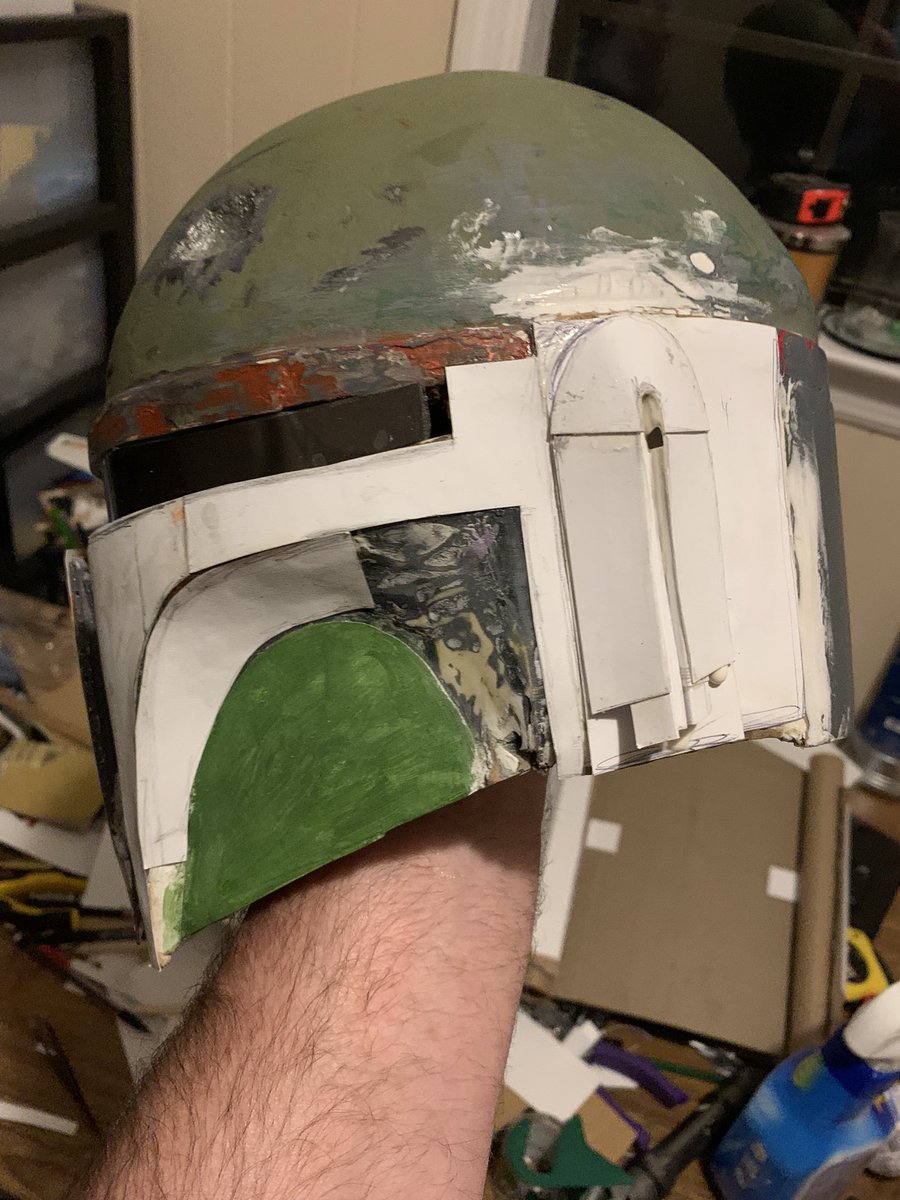 GroupBased's tweet photo. Boba Fett helmet from cardboard, cardstock and modeling marble/ plaster 

#bobafett #BobaFett #manadlorian #bookofbobafett #starwars #art #ArtistOnTwitter #fanart #papermodels #papercraft https://t.co/f2eFoe83Ss