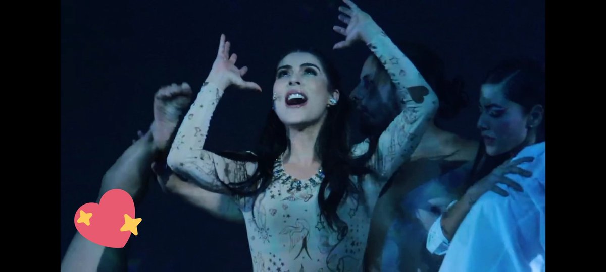 mirlameza's tweet photo. Y esque no puede haber nadie mejor que tu.... Una noche llena de felicidad de volver a verte mi #María te adoro con todo mi corazón ❤️💃🏻 #HNMPL #HNMPLStreaming @Sargentoleon @HNMPL_MX https://t.co/Bl1wj483zq