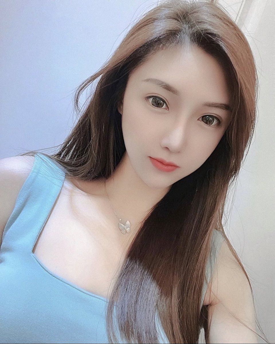 Doljie2's tweet photo. 今天有个小可爱能来找我吗，最近特别想要个小粉丝来艹我呢 #裸聊 #文爱 #聊色 #仙女 #做爱 #福利姬 #露点  #约炮 #深圳兼职 #深圳 https://t.co/MP3EgnMHD4