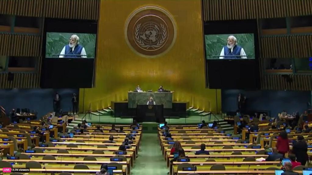 FekuBuster's tweet image. #EmptyChairs
#ModiAtUNGA