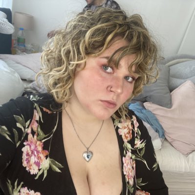 mad_maddy10's tweet photo. #NewProfilePic https://t.co/KyUmZEzNEn