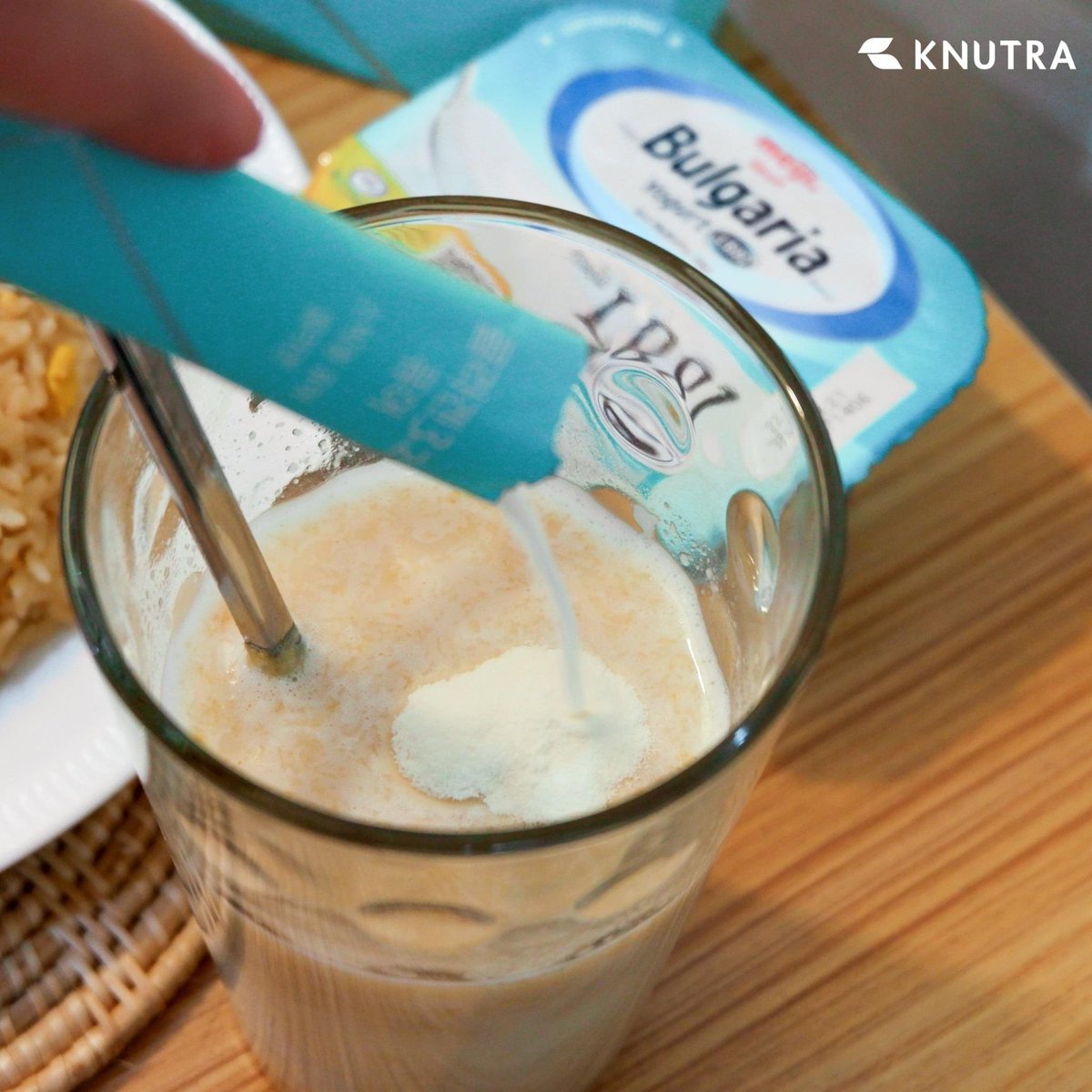 Knutrath's tweet photo. #เคนูทราคอลลาเจน ✨🥛
ชงผสมกับเครื่องดื่มหรืออาหารได้ทุกเมนู
ละลายเร็ว ไม่มีกลิ่นคาว ไม่ทำให้เสียรสชาติอาหารแน่นอน ~
#knutra #คอลลาเจนเกาหลี #อร่อยบอกต่อ #ดีบอกต่อ https://t.co/xYLJCvSBe5