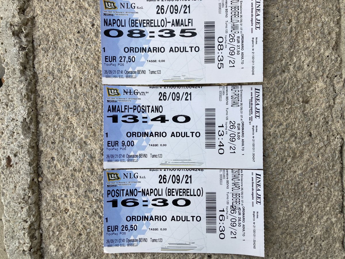 euro_tour's tweet image. ナポリ。
港へやって来ています
今日はアマルフィとポジターノへ、日帰りで行ってきます。(カプリ島経由)