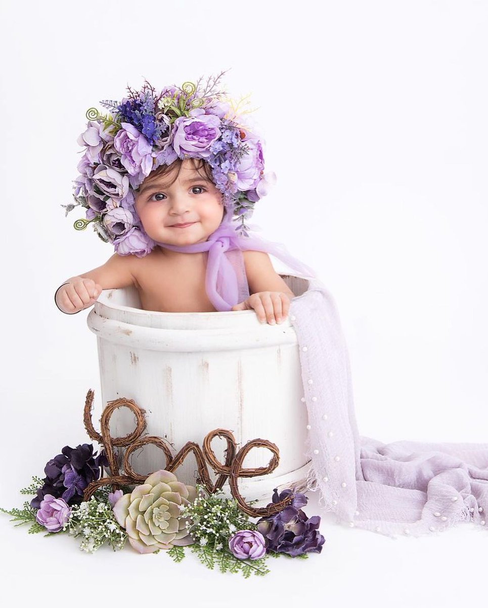 umeshpatle1992's tweet photo. Happy Birthday Cutest Nitara. May God bless you loads of happiness, good health and much love.
#Nitara #HappyBirthdayNitara #RiteishDeshmukh #geneliadeshmukh #Riaan #Rahyl https://t.co/yO3qN1Jzus