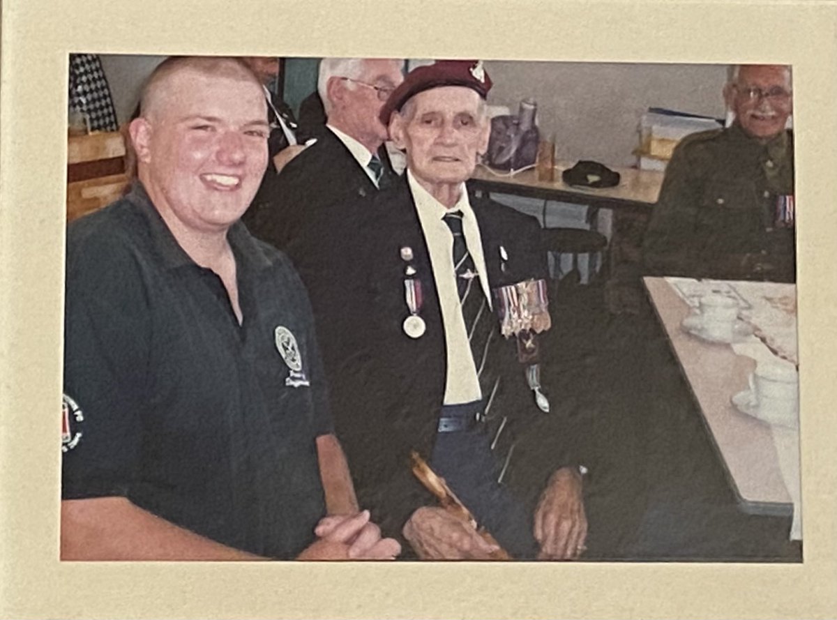 scott_smith9's tweet photo. As those holding the Oosterbeek perimeter were pulled back across the Rhine #OTD 77 years ago I think of my old friend George Parry who would spend the next eight months as a POW. Another sadly departed friend Ron Mattison, top right, was caught up in further fighting. #Arnhem77 https://t.co/W9NQsM3wtM