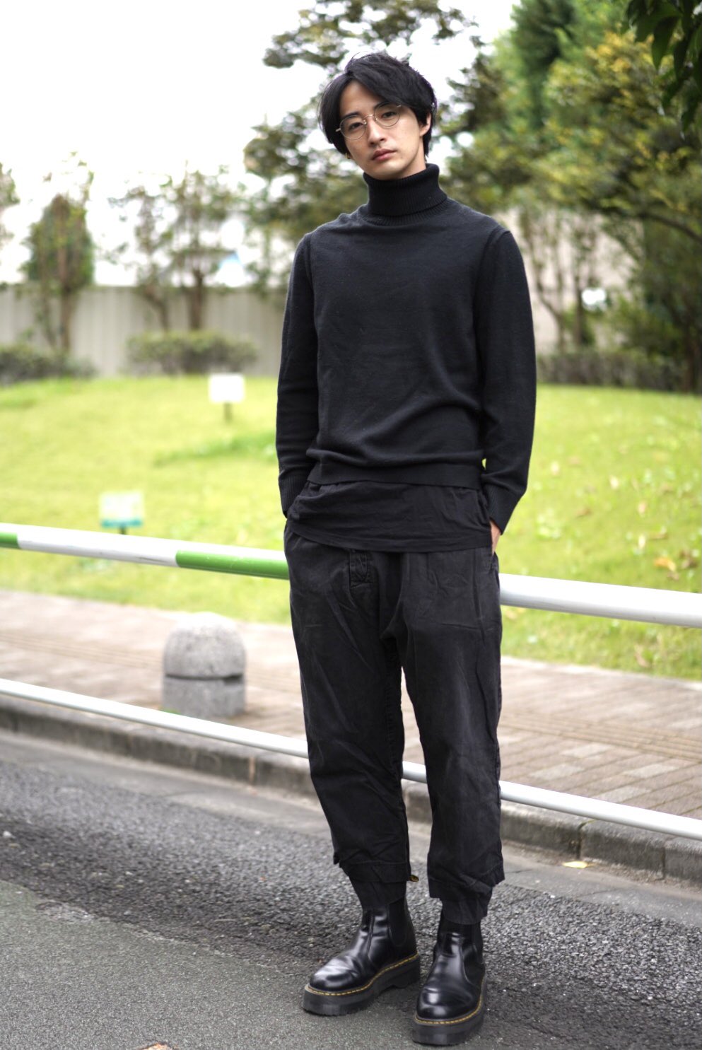 古屋 呂敏 Furuya Robin タートルネック大好き人間 好きな気温の時期がくるなぁ 全身黒コーデだと 重たく見えるけどタートルネックとかメガネとかで少し綺麗にみせると着やすいからぜひメンズはお試しあれ タートルネック T Co Blngoljduk Twitter 古屋 呂敏 Furuya Robin タートルネック大好き人間 好きな気温の時期がくるなぁ 全身黒コーデだと 重たく見えるけどタートルネックとかメガネとかで少し綺麗にみせると着やすいからぜひメンズはお試しあれ タートルネック T Co Blngoljduk Twitter