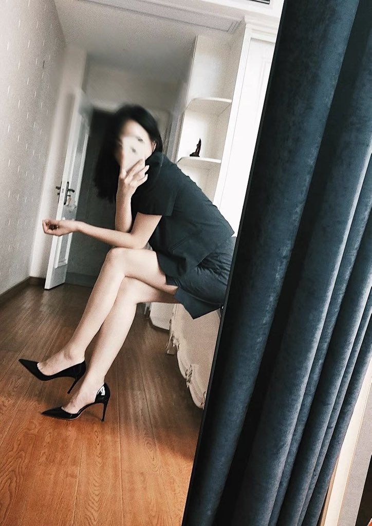Simi777888's tweet photo. #成都丝足 #成都大保健  #丝足会所
#足交 #丝袜 #黑丝 #肉丝 #恋丝 #品足 #玉足 #足爱
#丝袜足交 #原味 #恋足 #美腿高跟鞋
#SM #脚交 #原味丝袜 #原味高跟鞋
#丝袜高跟鞋 #丝袜露出
➕qq 2454907138 https://t.co/0JZ6v15jOt