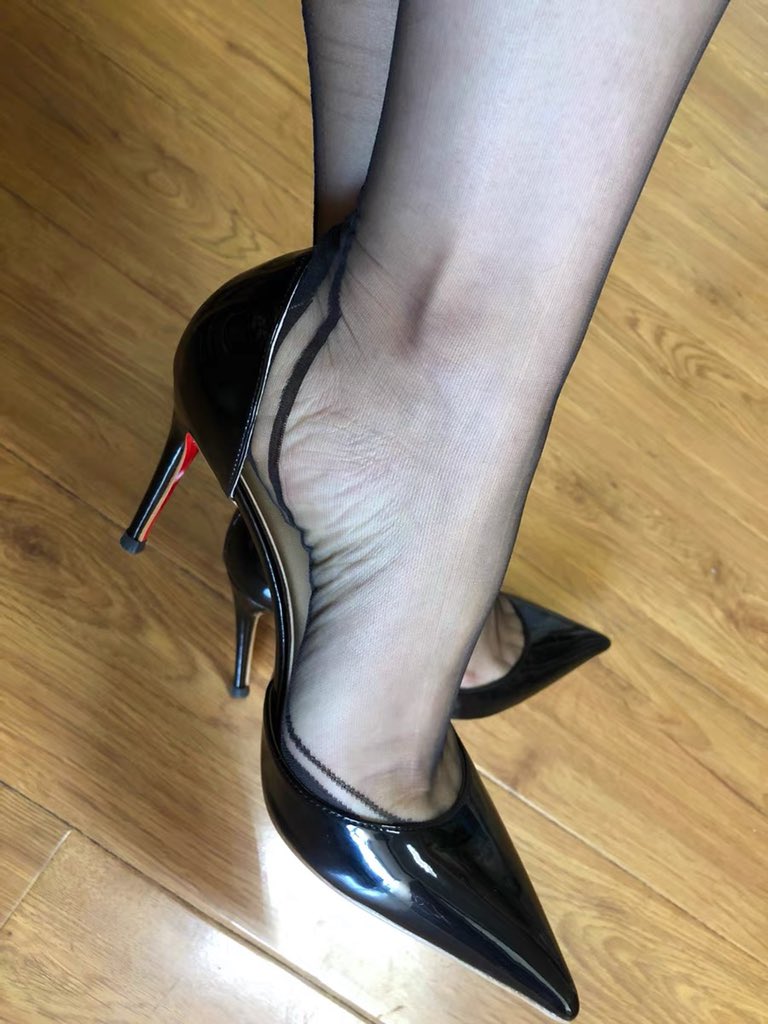 Simi777888's tweet photo. #成都丝足 #成都大保健  #丝足会所
#足交 #丝袜 #黑丝 #肉丝 #恋丝 #品足 #玉足 #足爱
#丝袜足交 #原味 #恋足 #美腿高跟鞋
#SM #脚交 #原味丝袜 #原味高跟鞋
#丝袜高跟鞋 #丝袜露出
➕qq 2454907138 https://t.co/0JZ6v15jOt