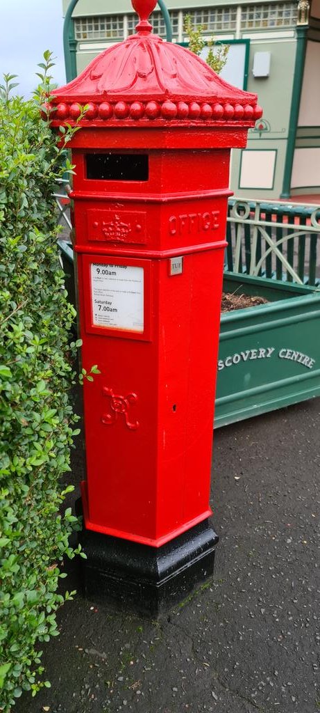 2267Silver's tweet photo. Bit of #postboxbingo while visiting #Mountstuartparkrun #IsleofBute @WithMeNowPod https://t.co/NqbA0CBAl3