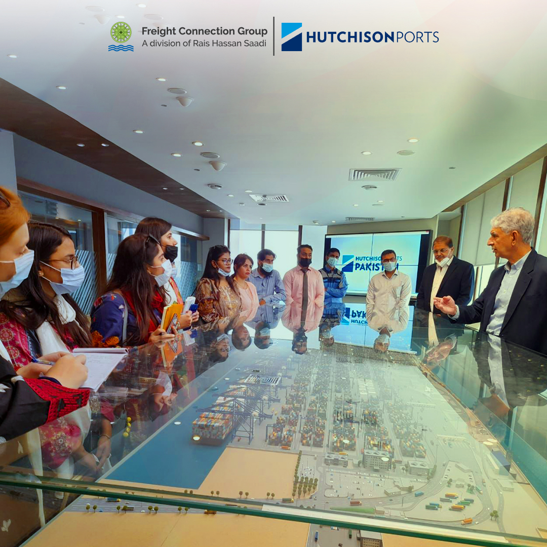 FCPPL_Logistics's tweet photo. FCG visited Hutchison Port Pakistan recently to introduce and cherish its hard-working and dedicated female staff for their relentless contribution in the shipping industry.
.
.
.
#FreightConnectionGroup #freindsghtConnectionPakistan #HutchisonPort #Port #FCG #FCPPL https://t.co/CyaSZ4FFj2
