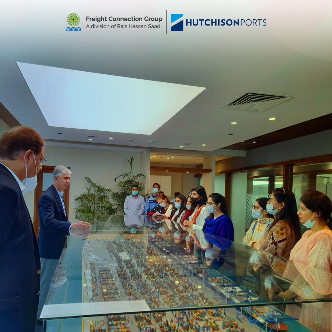FCPPL_Logistics's tweet photo. FCG visited Hutchison Port Pakistan recently to introduce and cherish its hard-working and dedicated female staff for their relentless contribution in the shipping industry.
.
.
.
#FreightConnectionGroup #freindsghtConnectionPakistan #HutchisonPort #Port #FCG #FCPPL https://t.co/CyaSZ4FFj2