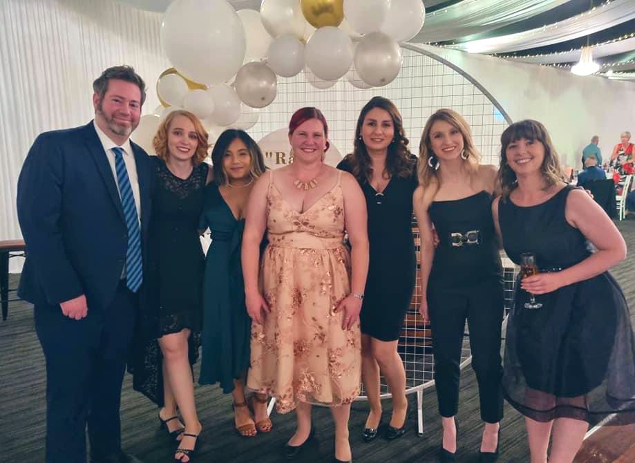 DrSarahBoyle's tweet photo. A wonderful night at the Raise a Glass to Research @TheLongestTable!
Hosted by our long-standing supporter, consumer advocate Trish Fuss. A great excuse to get dressed up and raise funds for @CCB_Research through @hosp_research Foundation.
#BiteToFight #ForkCancer https://t.co/TH2FLAFjRE