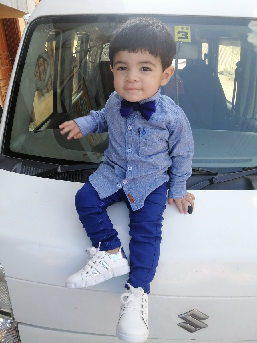 ماشاءالله بابا کی جان ❤
ارحم عبدل بٹ نواز شریف کا چھوٹا سپاہی
<a href="/MaryamNSharif/">Maryam Nawaz Sharif</a>