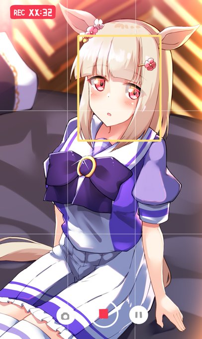 この前の特別移籍にて桐生院と思しき引き合いがあったので、これはついにミークから担当を外されたなと思い、それならばと新たに契約を結んだトレーナーとミークが記念撮影してる絵 