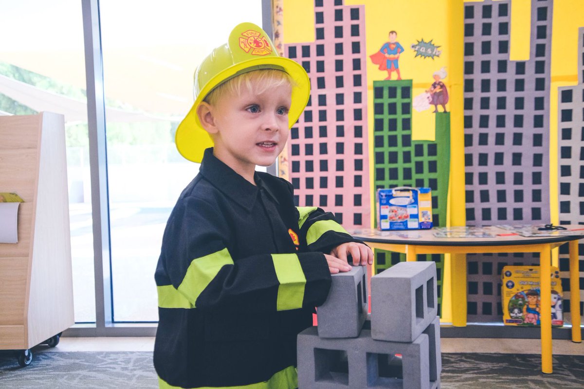 mrhollidayteach's tweet photo. Our FS1s began their new topic "People Who Help Us". Students were invited to dress up as the person or occupation they want to be when they grow up.
๐ฎโโ๏ธ๐ทโโ๏ธ๐ฉโโ๏ธ๐ฉโ๐
#southviewschool #imaginegreatness #togetherwesmile #togetherwevalue #togetherwesucceed #studentlife #britisheducation https://t.co/XUjEVclTWX