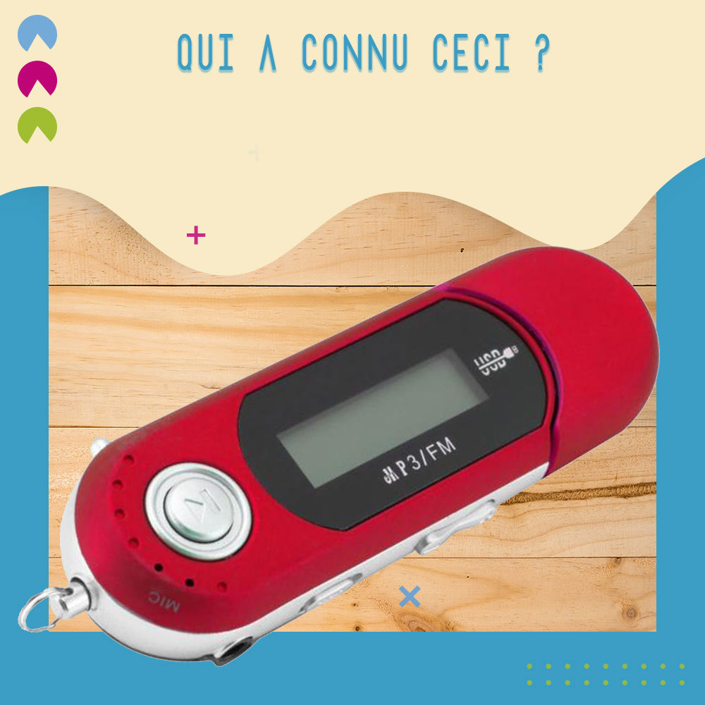 Logeekdesign's tweet photo. ▀▄□ L'instant Geek □▄▀
Qui a eu ce petit objet ?
#baladeur #mp3 #radio #musique #music #annee2000 #culturemusique #rétro #tesunvraisi https://t.co/MqFLvaLzGq
