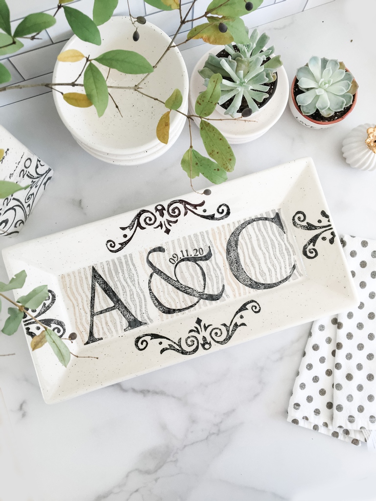 musewarepottery's tweet photo. Perfectly simple design. For newlywed couples, ceramic wedding anniversary, blended families. Hand painted to order &amp; ready to ship in 14 days. 

https://t.co/9JsES4PMO8 https://t.co/oUbOvKYtY3