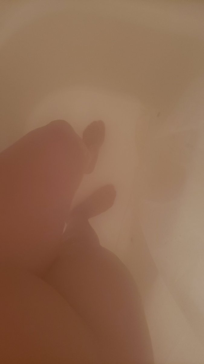 Steamy n Dreamy ☁️☁️
#cam4
💦Follow me
💦Fav me 
💦Rate me 5 ⭐⭐⭐⭐⭐
💦Spoil me with all your tokens.. even when I'm not looking!
cam4.com/ItsMsEgypt2u
#cam4 #Camgirlonline #ebony #cam4live