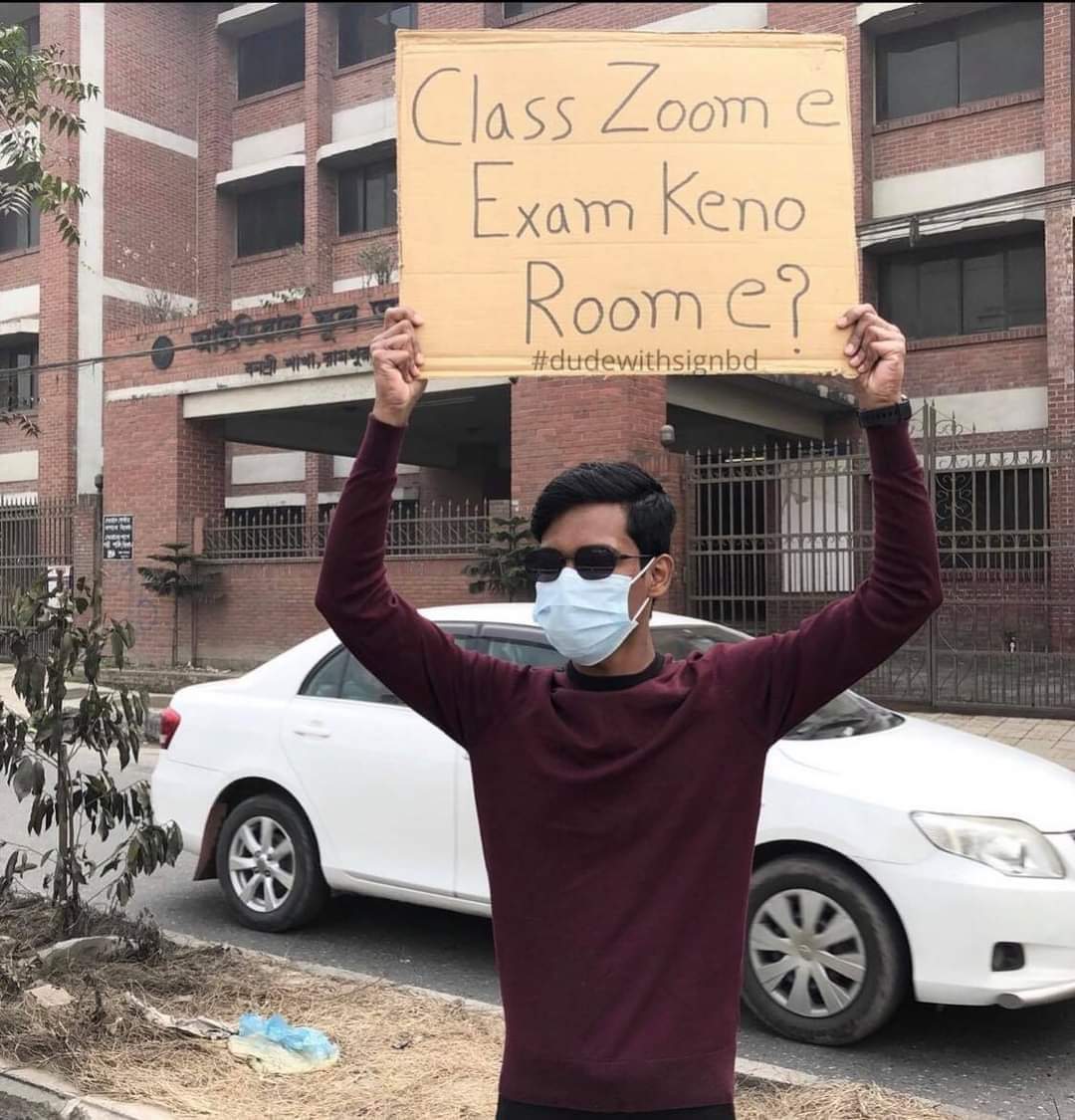 Suparnamondal98's tweet photo. Aise kaise chalega!☹️🙄
#AgainstOfflineExam 
#CU_SupportOnlineExam 
#HelpUsCm 
#online_exams_only #BengalAgainstOfflineExam https://t.co/tECb6KZ2Lb https://t.co/y7RRH9HJ4y