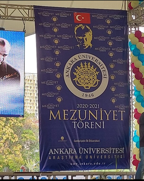 MehmetAlemdr's tweet photo. @auubfgayrimenk1 @PtydPfma geleceğimiz yöneticilerimizin mezuniyeti https://t.co/mfIDj5Ypv2