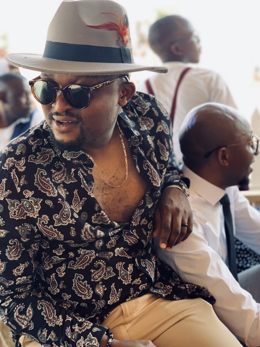 motheo1L's tweet photo. Sakhile &amp; Mercy’s wedding shandies👌🏾👰🏽💍🤵🏾‍♂️ https://t.co/B1UGQw6XZi