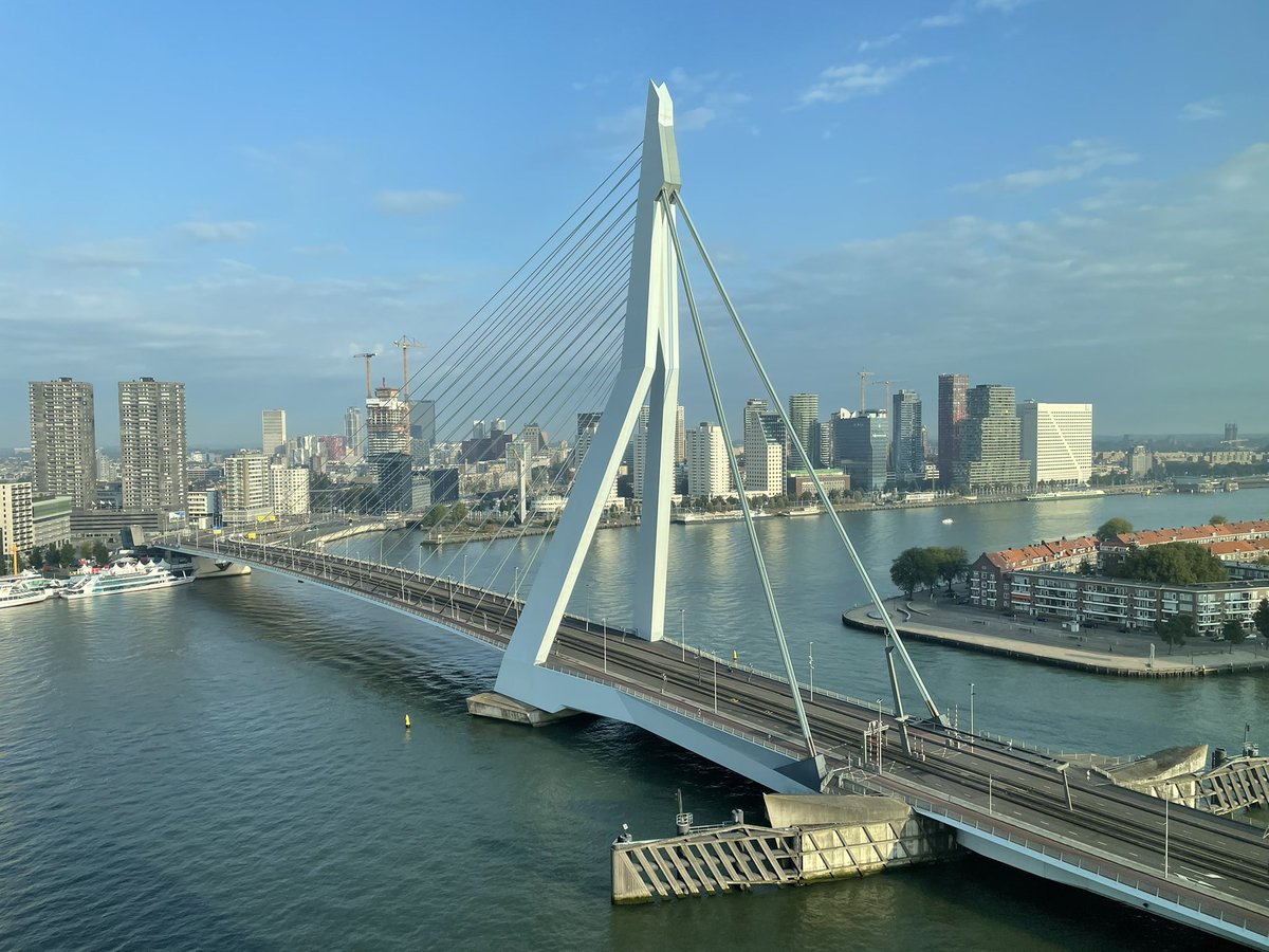 voshans's tweet photo. The Day After…
#Rotterdam #Feyenoord #FEYNEC
#NhowHotel #RoomWithAView https://t.co/EoJ2Sg0xLy