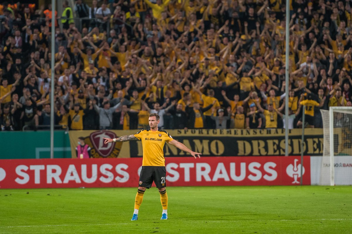 📢 MAÇ GÜNÜ!
⚽️ Dynamo Dresden - Werder Bremen
⏰ TSİ 14.30
🏆 2. Bundesliga 8. Hafta
🏟 Rudolf Harbig Stadyumu
📱 #SGDSVW
💛 #sgd1953 🖤