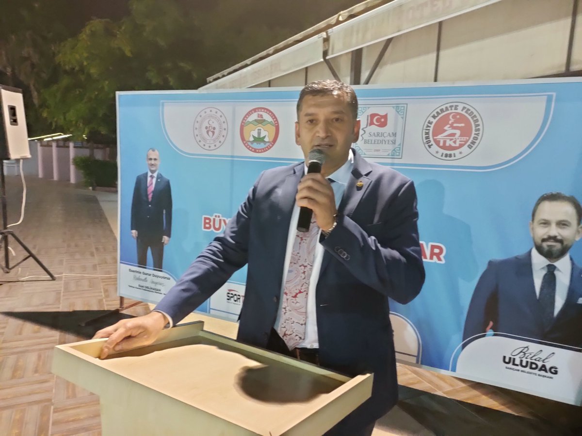 Karateturk's tweet photo. .@saricambel Başkanı Bilal Uludağ, Türkiye Karate Federasyonu Yönetim Kurulu ve Merkez Hakem Kurulu üyelerine Çetinel Otel'de akşam yemeği verdi. Uludağ yemekte yaptığı konuşmada karateye destek vermeye devam edeceklerini söyledi. https://t.co/IOkbO3Us2t
