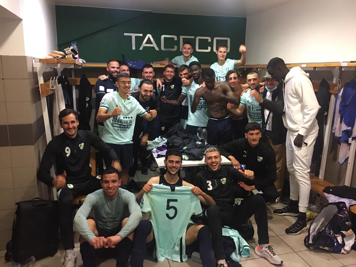 1ère victoire…à l’ultime minute…faut être fou pour faire ce métier 😅 tellement fier de mes gars!! <a href="/LeTouquetACFCO/">Le Touquet ACFCO - Officiel</a> 👊🏻🔥