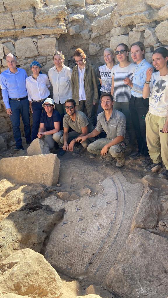 amman_ob's tweet photo. Field visit last week: Amb. Wüstinger was impressed by the archeological work led by Prof. Dr. Basema Hamarneh and her students of the Institute of Classical Archaeology of @univienna in the area of Umm er-Rasas/Al Jumayyil in #Jordan 🇯🇴
#AustriaInJo #Austria🇦🇹 #Archaeology https://t.co/B2VDyoX1lV