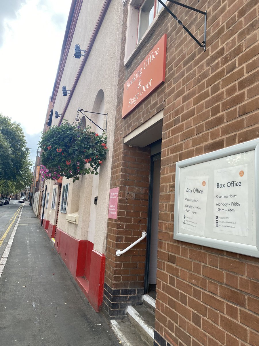 Knighton Park Amateur Operatic Society tweet media