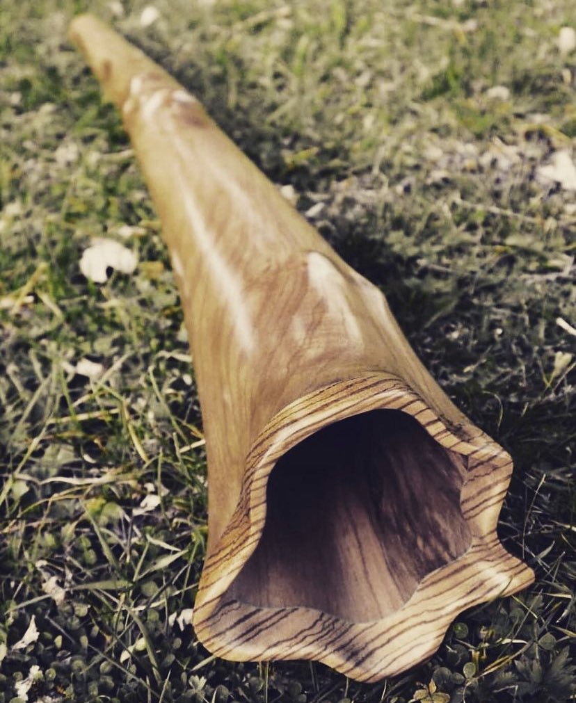 prodidgeridoo's tweet photo. DidgElement...

#didgeridoo #didgelement #prodidgeridoo https://t.co/PnEVPPkHap