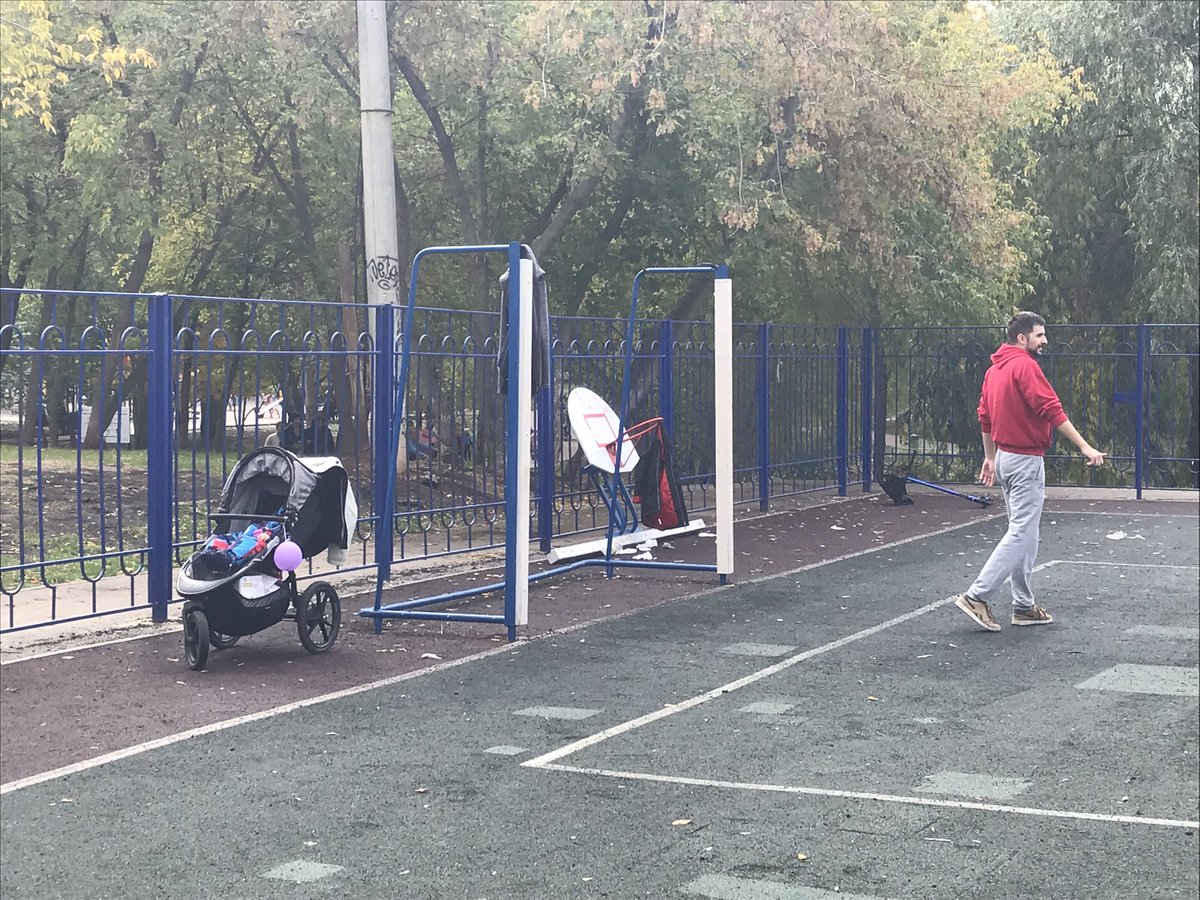 tos_prom's tweet photo. @SamMobilePriem @promadm @Zelenhoz @DepGorHozSamara К сожалению, сегодня уже оторвали перекладину… https://t.co/e9ZKkbusCw