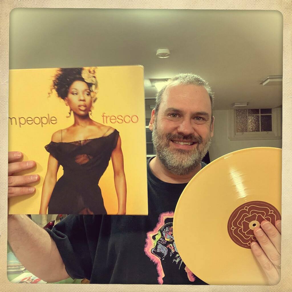 vinylLOVER70's tweet photo. @mpeoplemusic #MPeople goodness!! Renaissance #BoxSet on #ColouredVinyl

I haven’t heard Fresco from M People before. 1997. I do remember Fantasy Island which I bought on CD single. 
. 
.
#ListenToThis #VinylJunkie #NowPlaying #VinylAddict #VinylHunter #MyMusicCollection #Pu… https://t.co/Dl8geHvNll